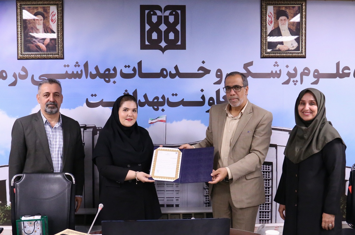 برگزاری اولین جلسه هماهنگی گروه بیماری‌های واگیر در سال 1405